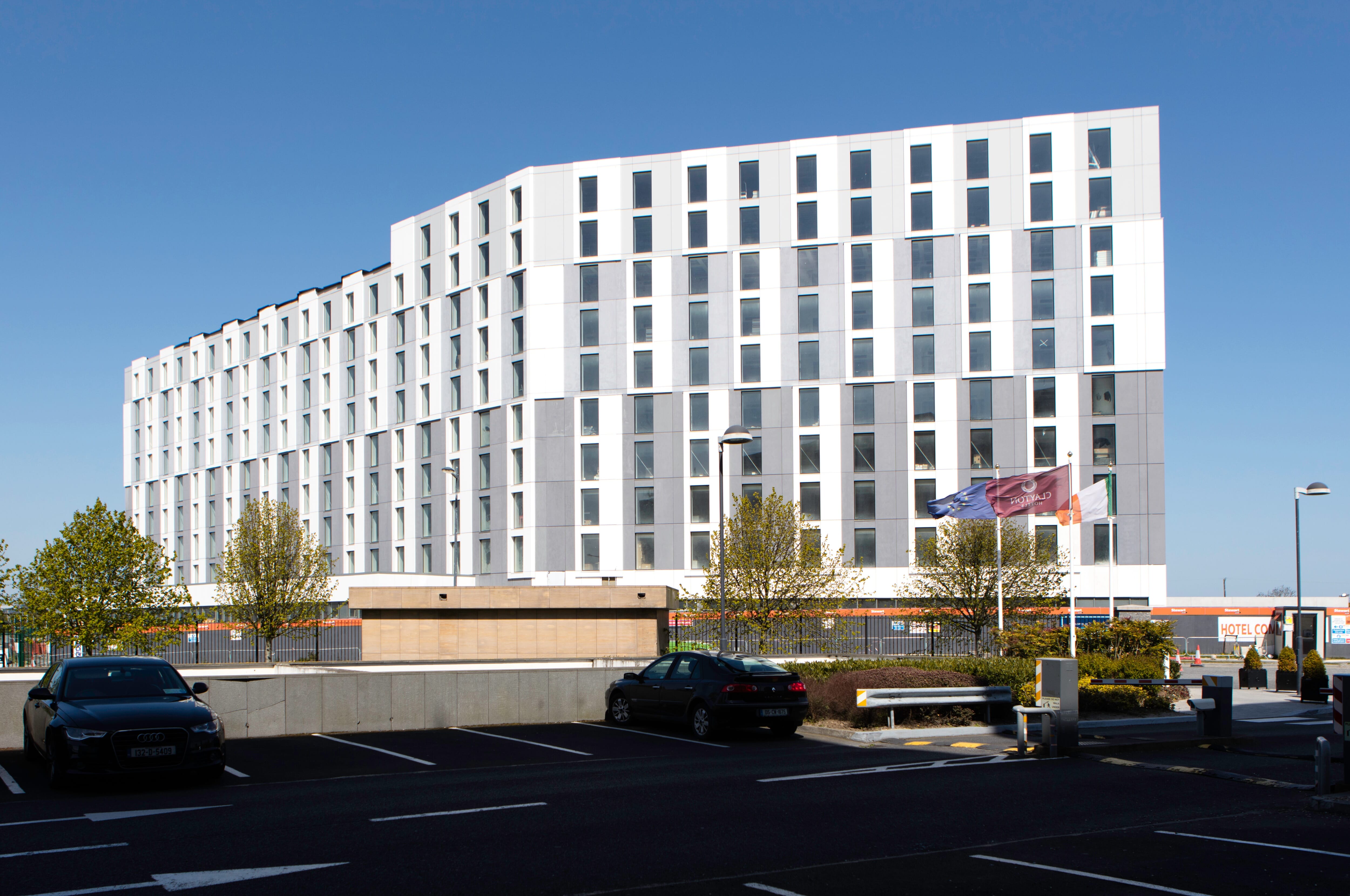 Holiday Inn Car Park Dublin Airport cwoarchitects.ie